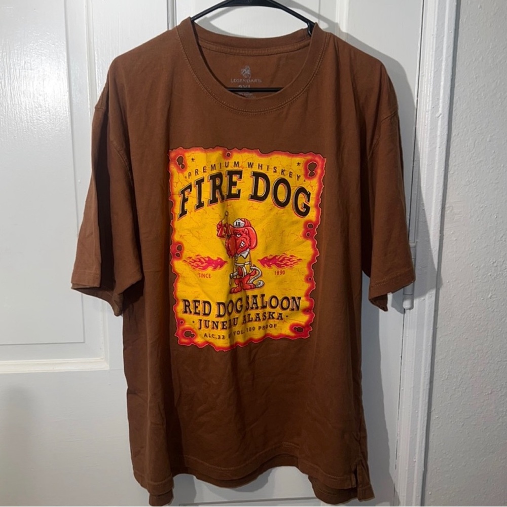 MENS GRAPHIC TOP